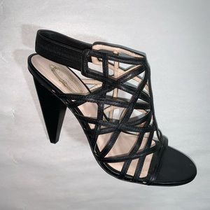 NWOB size 37 ELIE TAHARI black leather caged heels